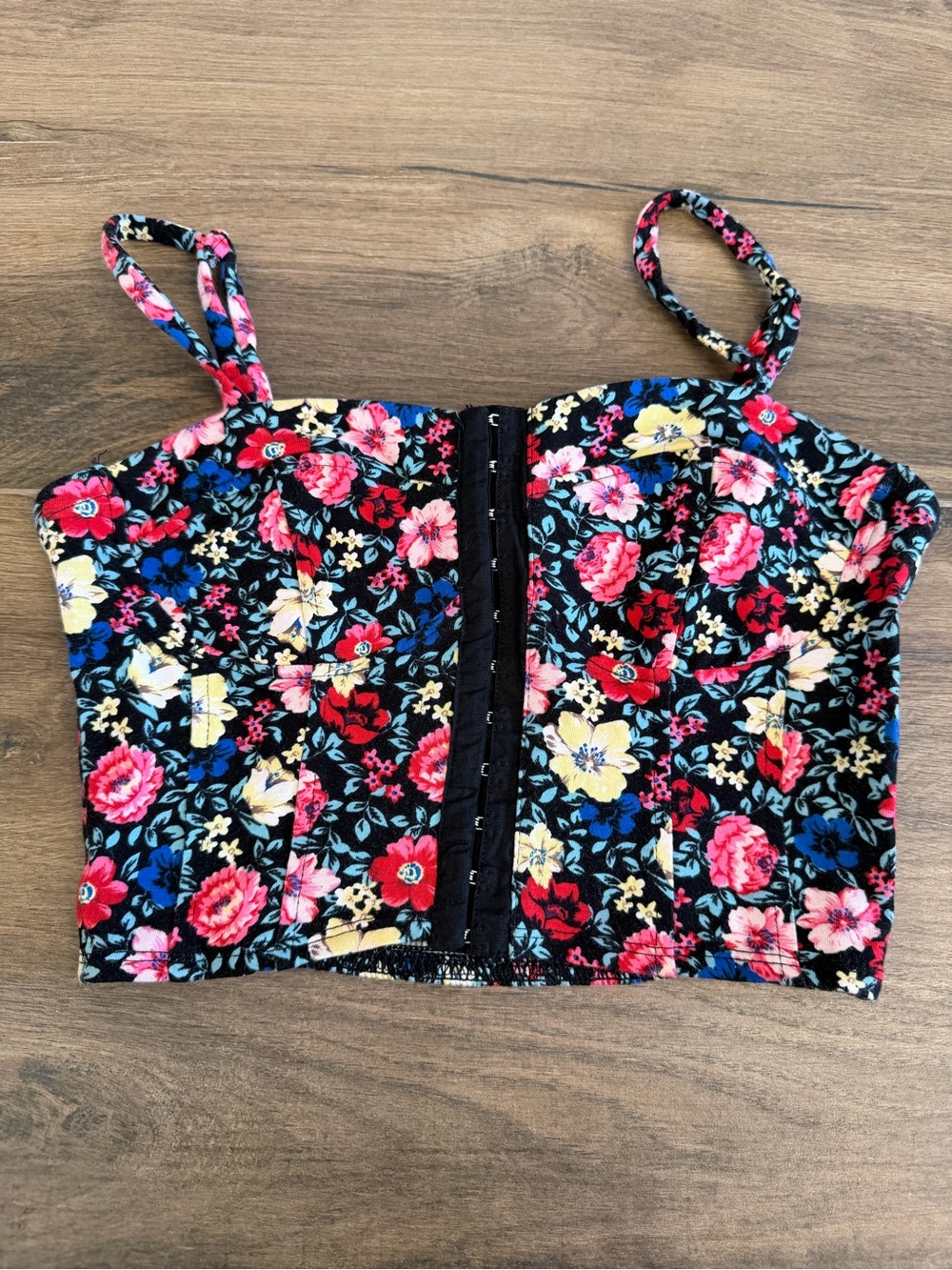Forever21 Y2K Floral Print Crop Top